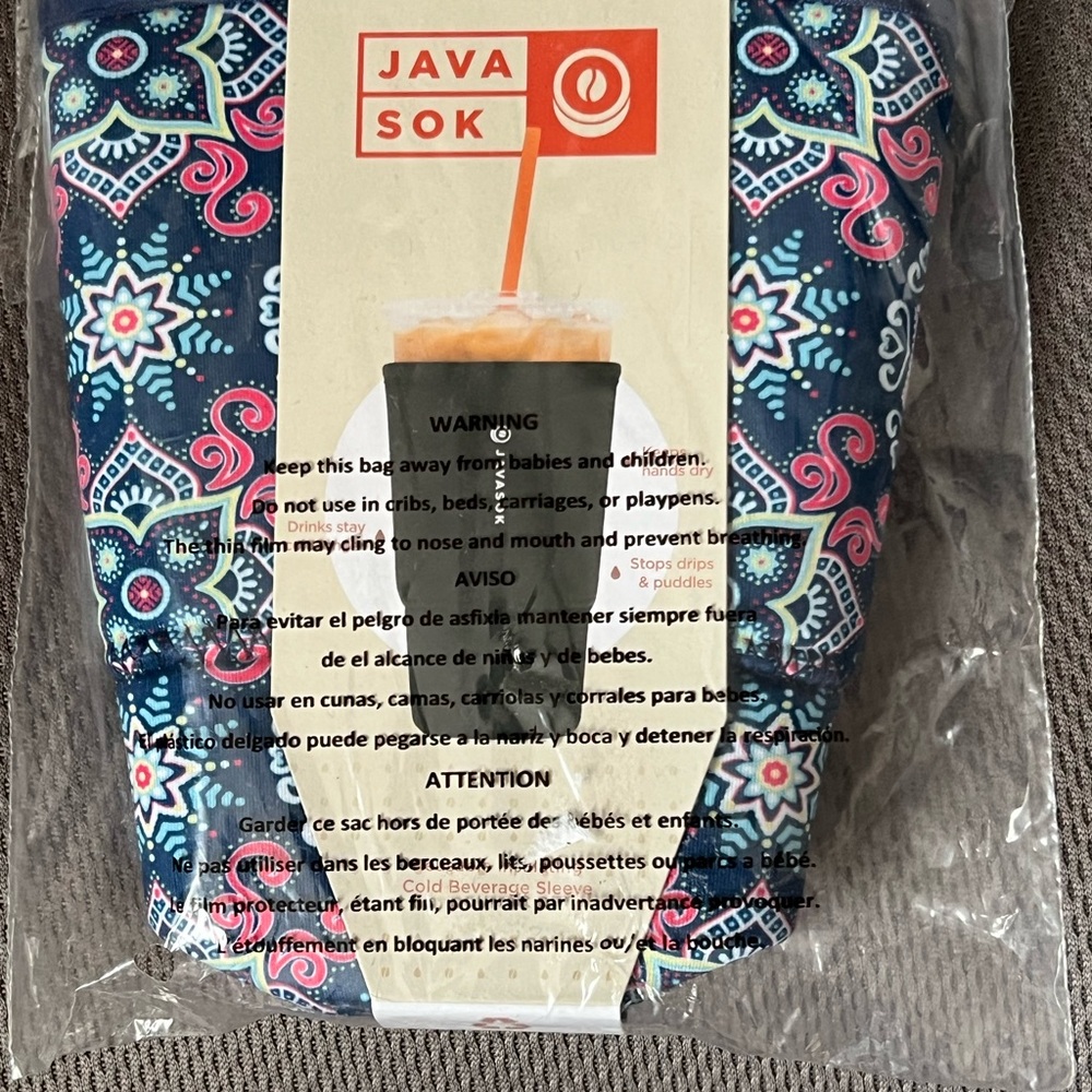 BNWT JavaSok Large - Fits Starbucks Trenta/Dunkin Large